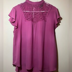 Express pink top w/lace detail